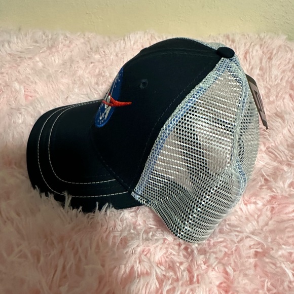 NASA hat - Picture 3 of 4